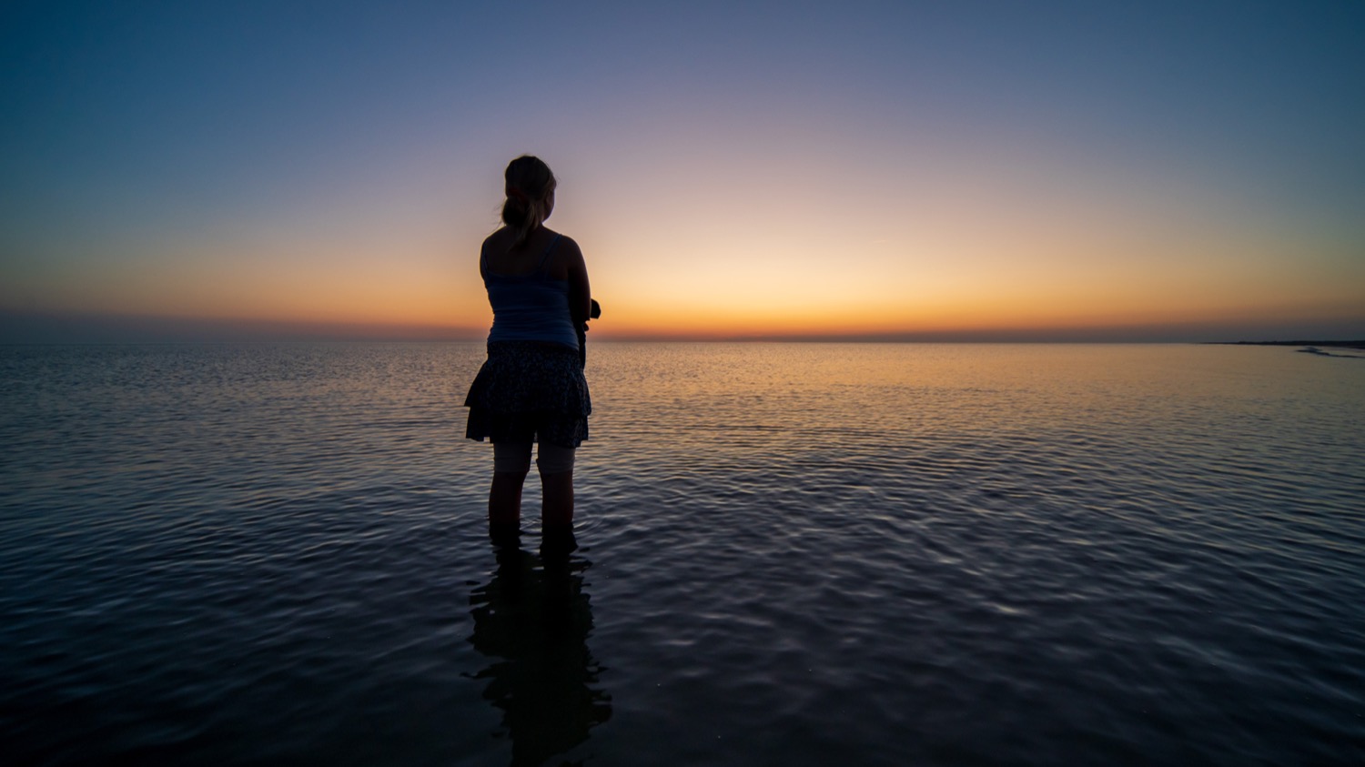Evening walk in the calm North Sea