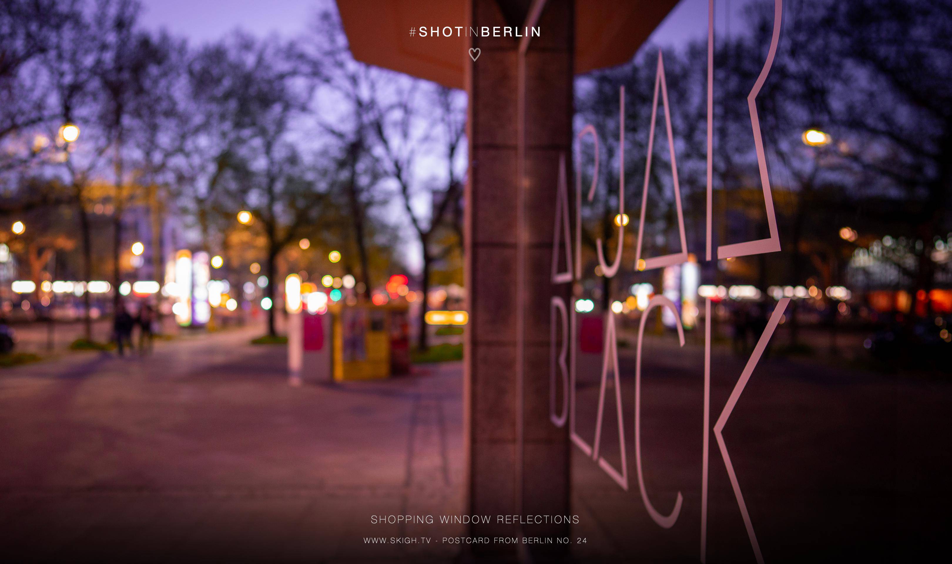 Shopping Window Reflections | 1/30s * f1.4 * ISO 800 * 24mm - FE 24mm F1.4 GM - Sony α7 IV Shopping Window Reflections