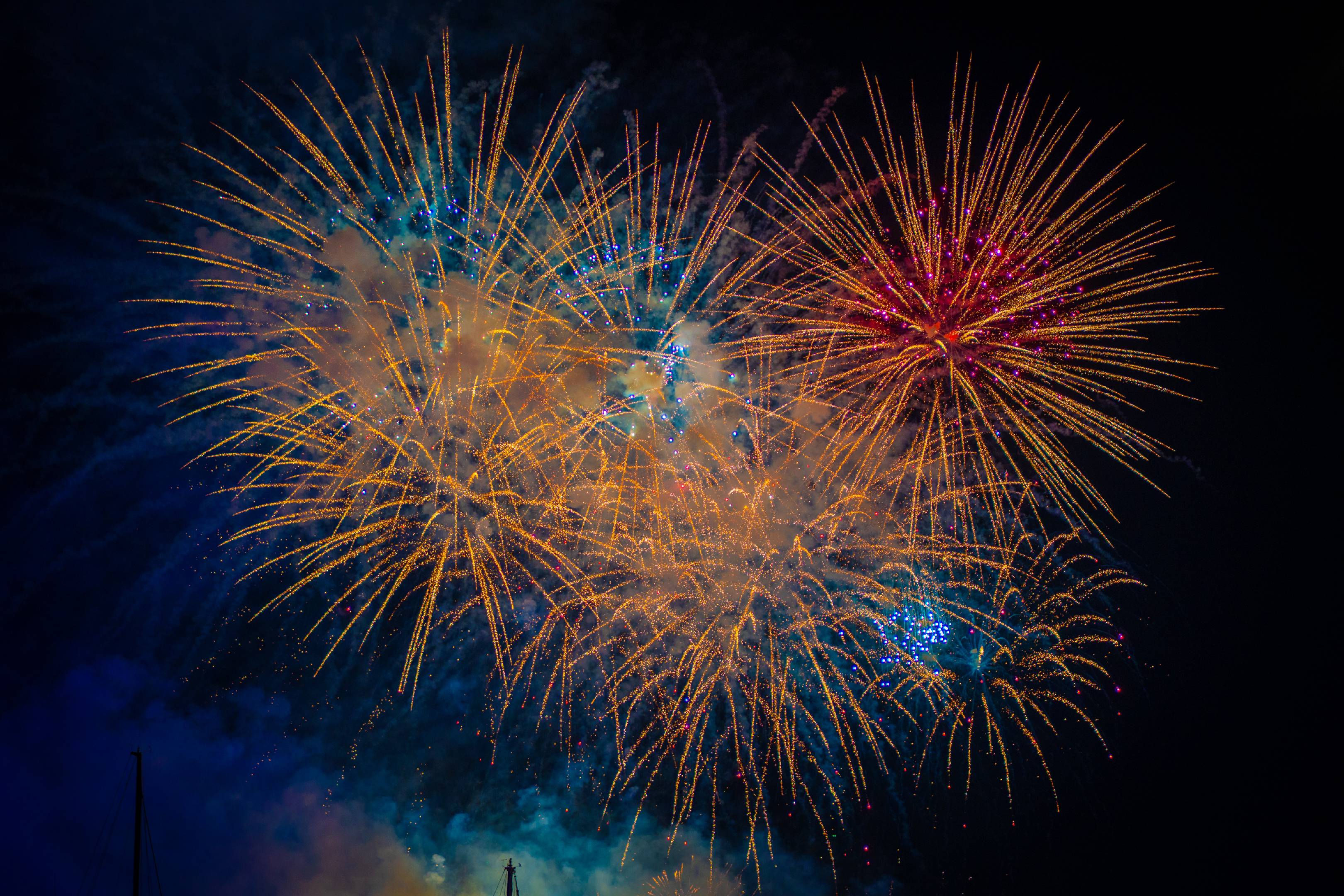 Blueport Hamburg Fireworks