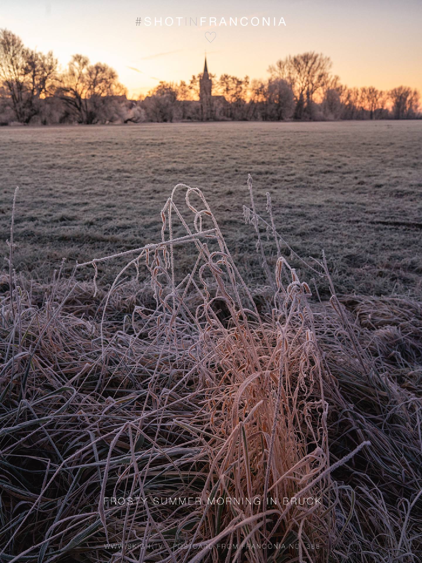 Frosty summer morning in Bruck | 1/60s * f8 * ISO 640 * 24mm - FE 24mm F1.4 GM - Sony α7R III Frosty summer morning in Bruck