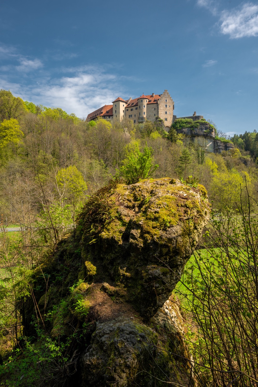 Burg Rabenstein No. 1 | 1/250s * f11 * ISO 160 * 14mm - 14-24mm F2.8 DG DN | Art 019 - Sony α7 IV Burg Rabenstein No. 1